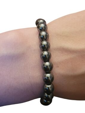 Hematite Beaded Stretch Bracelet - Polished Gray